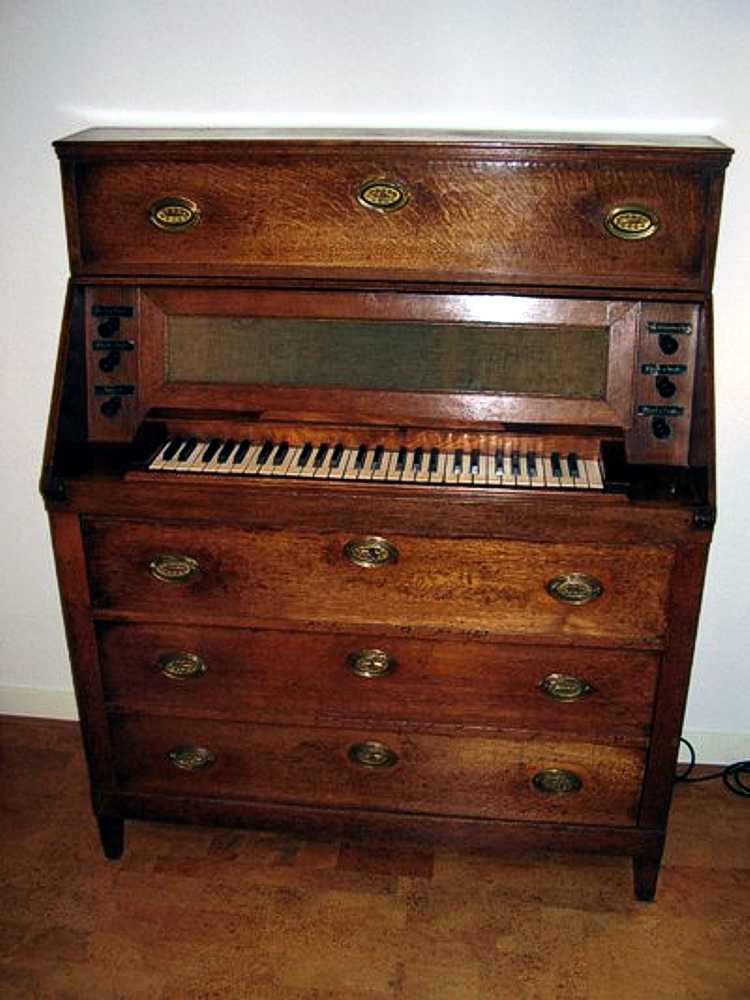 IndermouerBureauorgel01